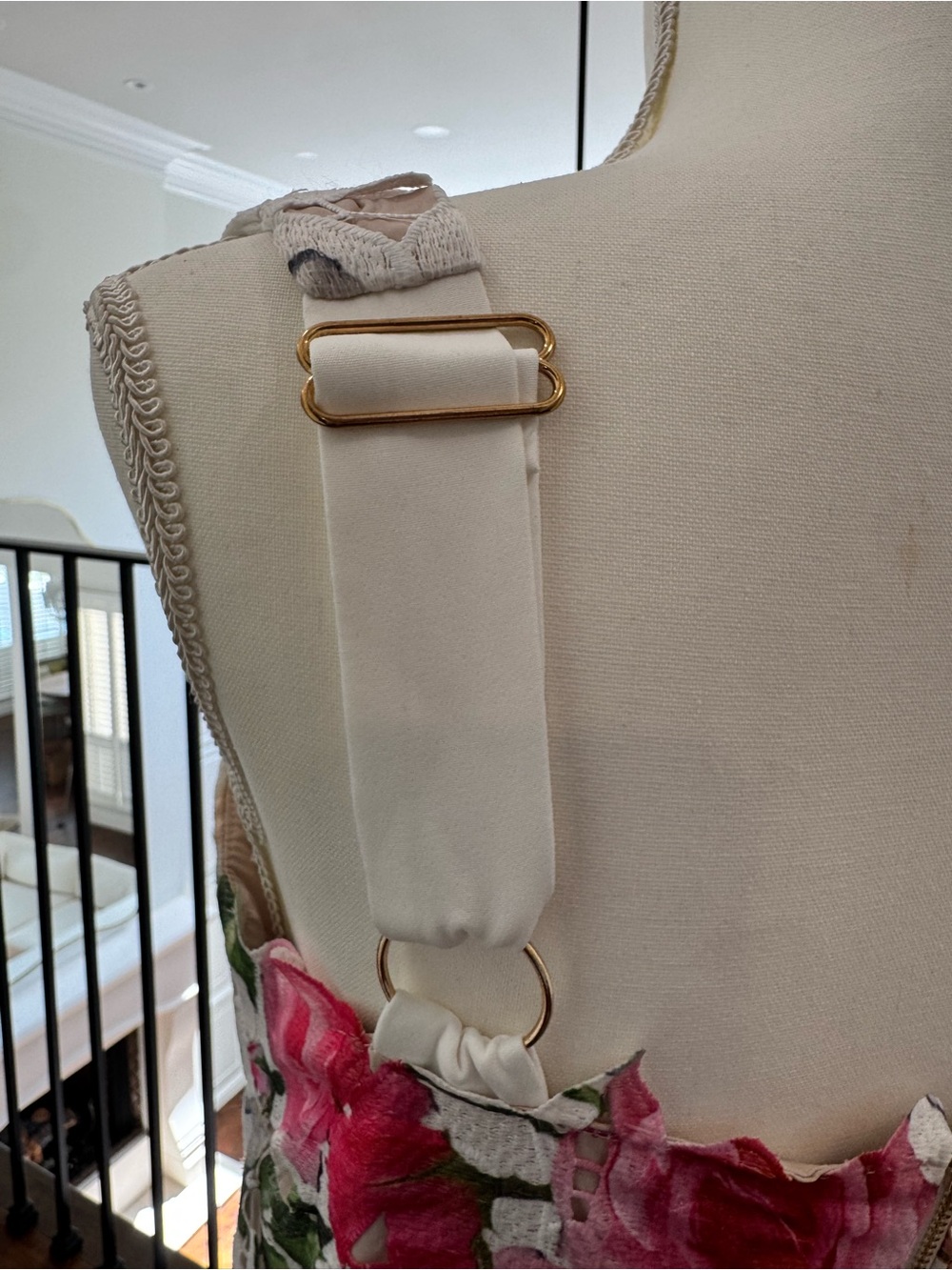 Elliatt Roselle Frill White Floral Midi Dress - Picture 5 of 13